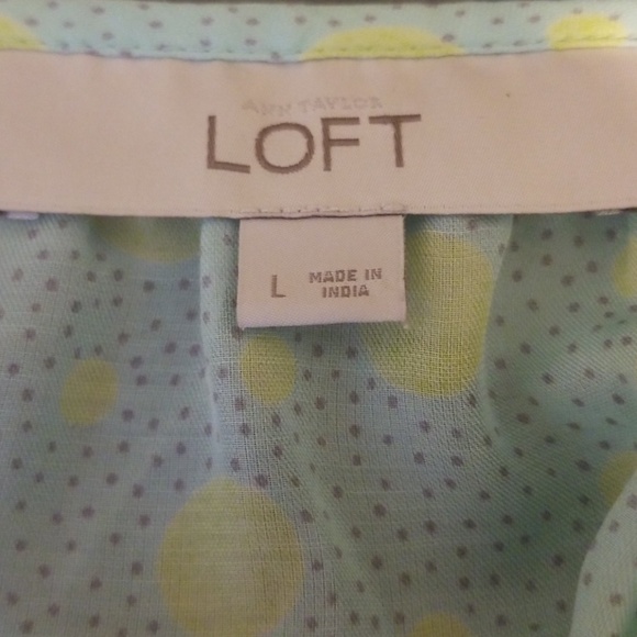 • {LOFT} Green 3/4 Sleeve Top - Picture 7 of 8